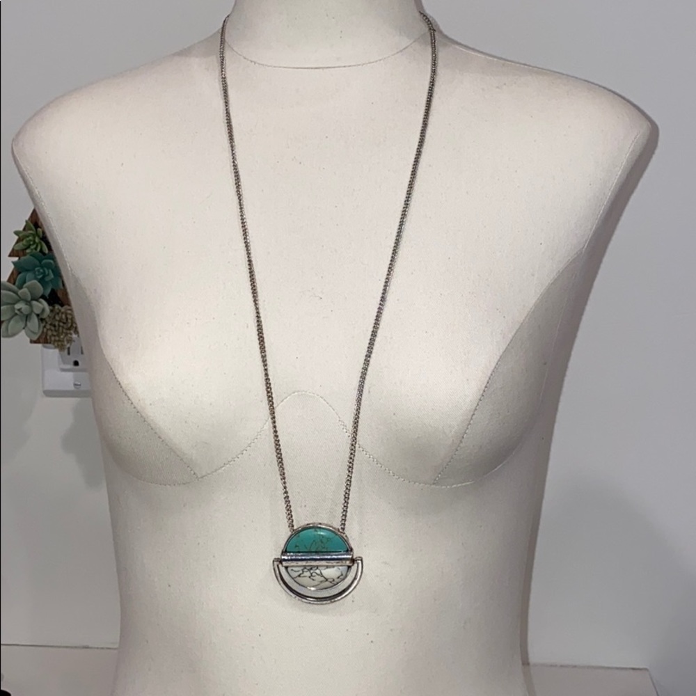 Statement necklace long